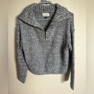 Universal Thread Women’s Knit Pullover